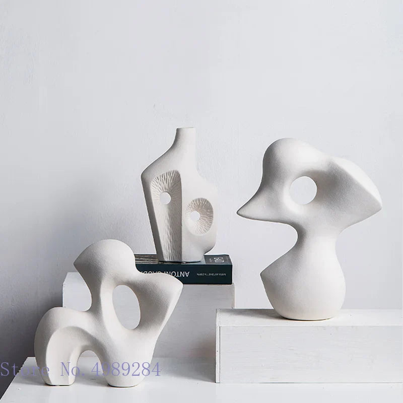 Afralia™ Rockery Hollow Coral Abstract Ceramic Vase for Flower Arrangement and Décor