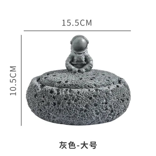 Afralia™ Cement Astronaut Ashtray with Lid - High Temperature Resistant Cigar Ashtray