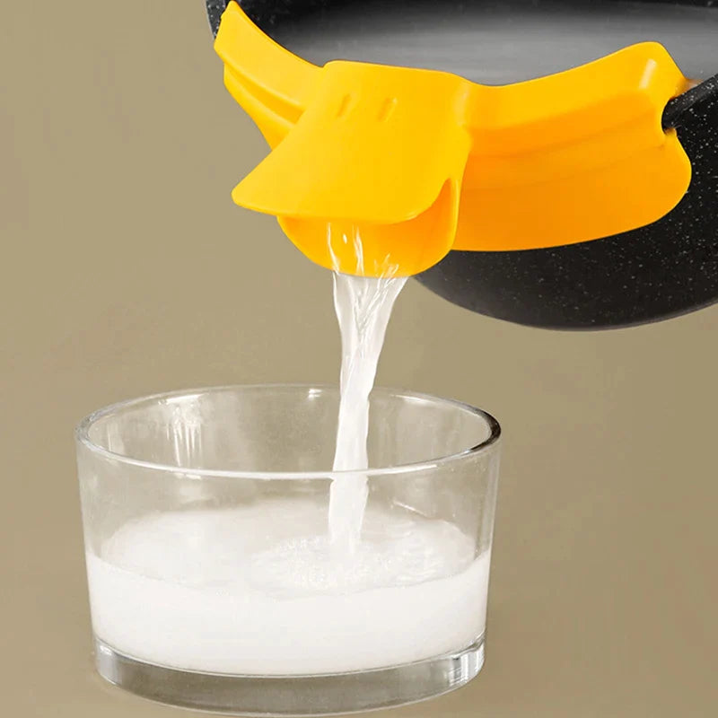 Afralia™ Duck Beak Funnel Liquid Divertor Kitchen Tool Soup Pouring Nozzle Deflector