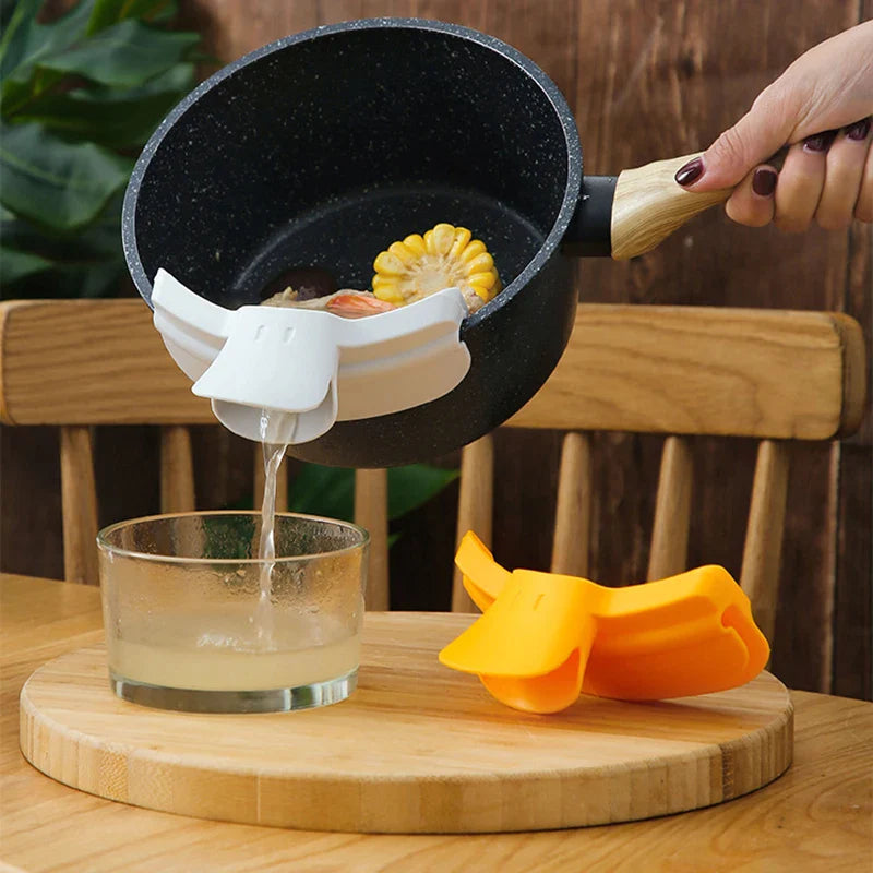 Afralia™ Duck Beak Funnel Liquid Divertor Kitchen Tool Soup Pouring Nozzle Deflector