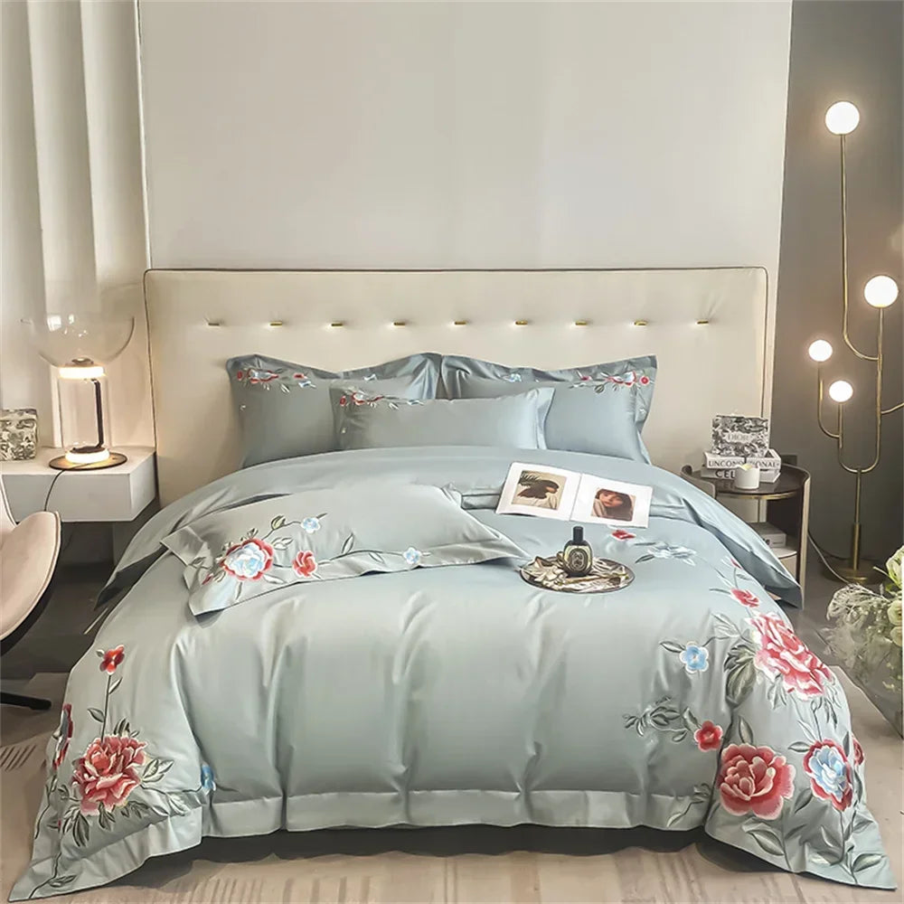 Afralia™ Pink Flowers Bedding Set in Traditional Chinese Style