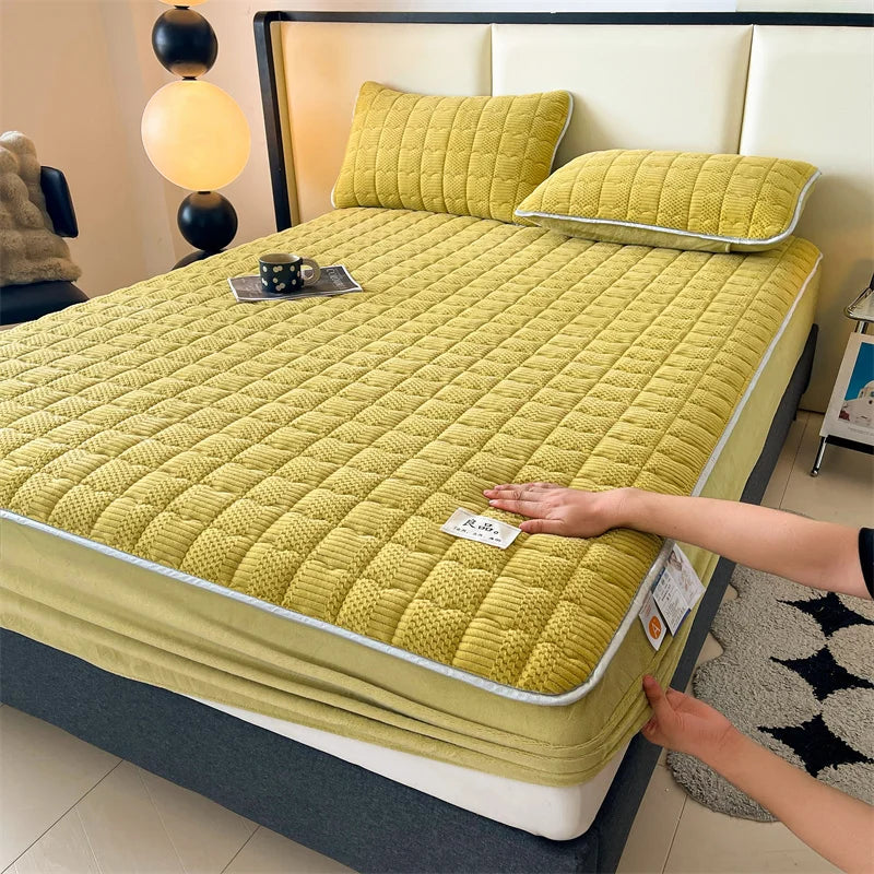 Velvet Fitted Sheet Set by Afralia™: Plush, Soft, and Stylish Bedcover with Pillowcases