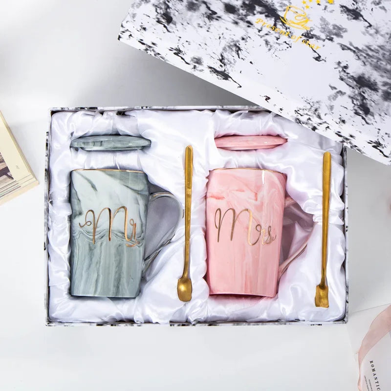 Afralia™ Flamingo Gold Mug with Spoon Handle, 55°C Thermostat, Office Cup