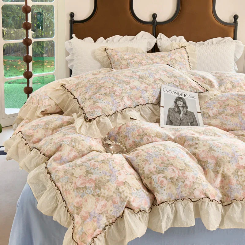 Afralia™ Vintage French Floral Lace Ruffles Bedding Set - 4Pcs