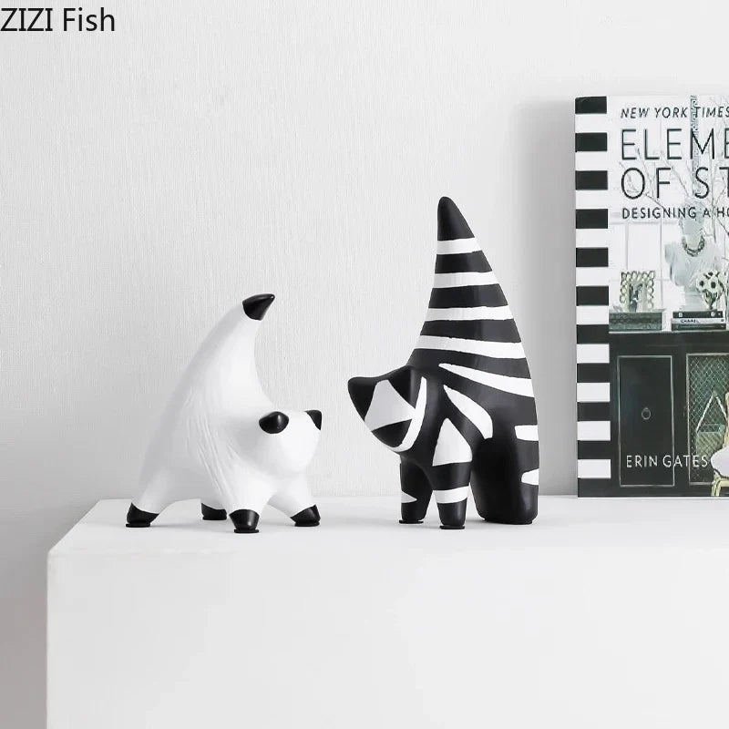 Afralia™ Striped Kitten Sculpture - Desk Decoration Resin Cat Statue for Room Aesthetics