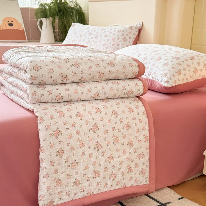 Afralia™ Floral Print Cooling Blanket – Lightweight Polyester Quilted Blanket