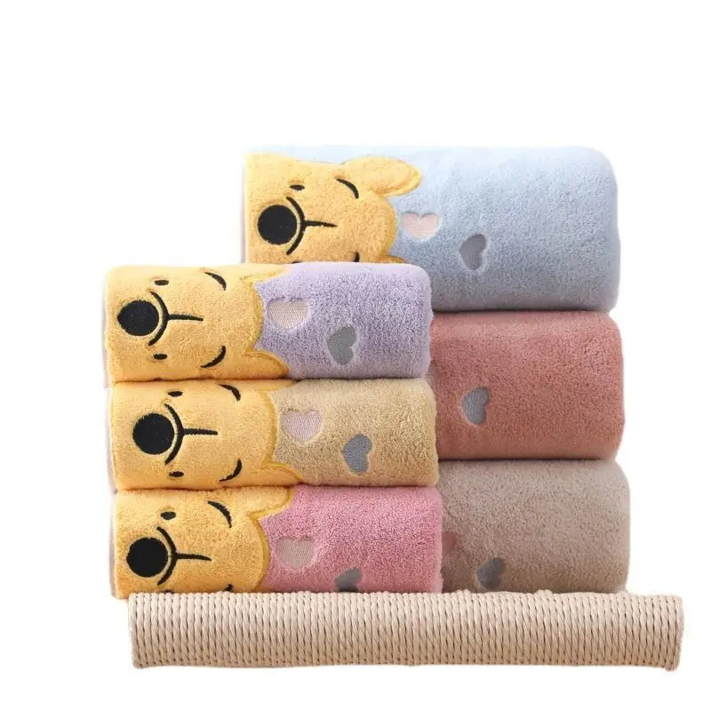 Winnie Bear 5-Piece Towel Bath Set - Soft and Absorbent Coral Velvet