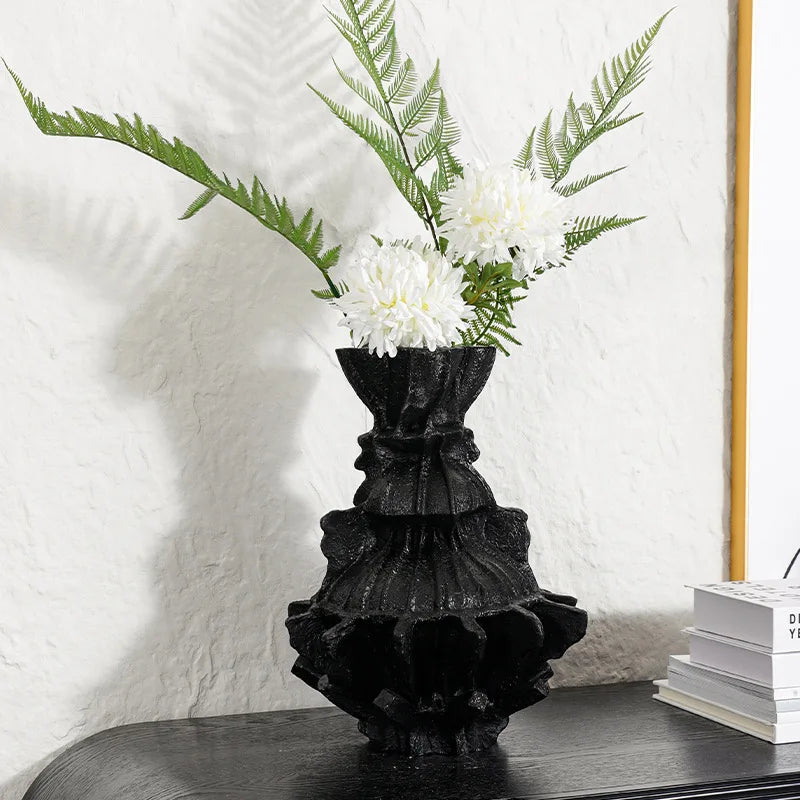 Afralia™ Abstract Pleated Gear Resin Flower Vase - Home Decoration & Arrangement