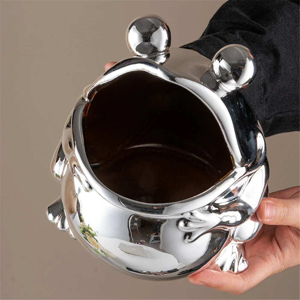 Afralia™ Frog Sculpture Storage Box: Silver Green Desk Ornament & Home Decoration