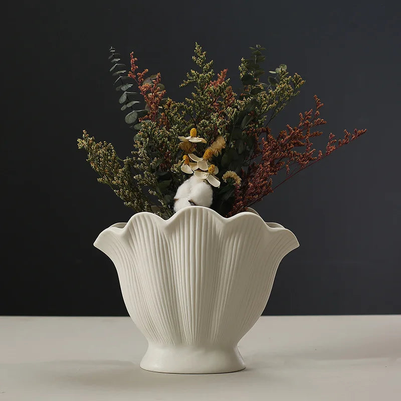 Afralia™ Vintage Shell Shape Ceramic Vase for Home Decoration and Flower Arrangement