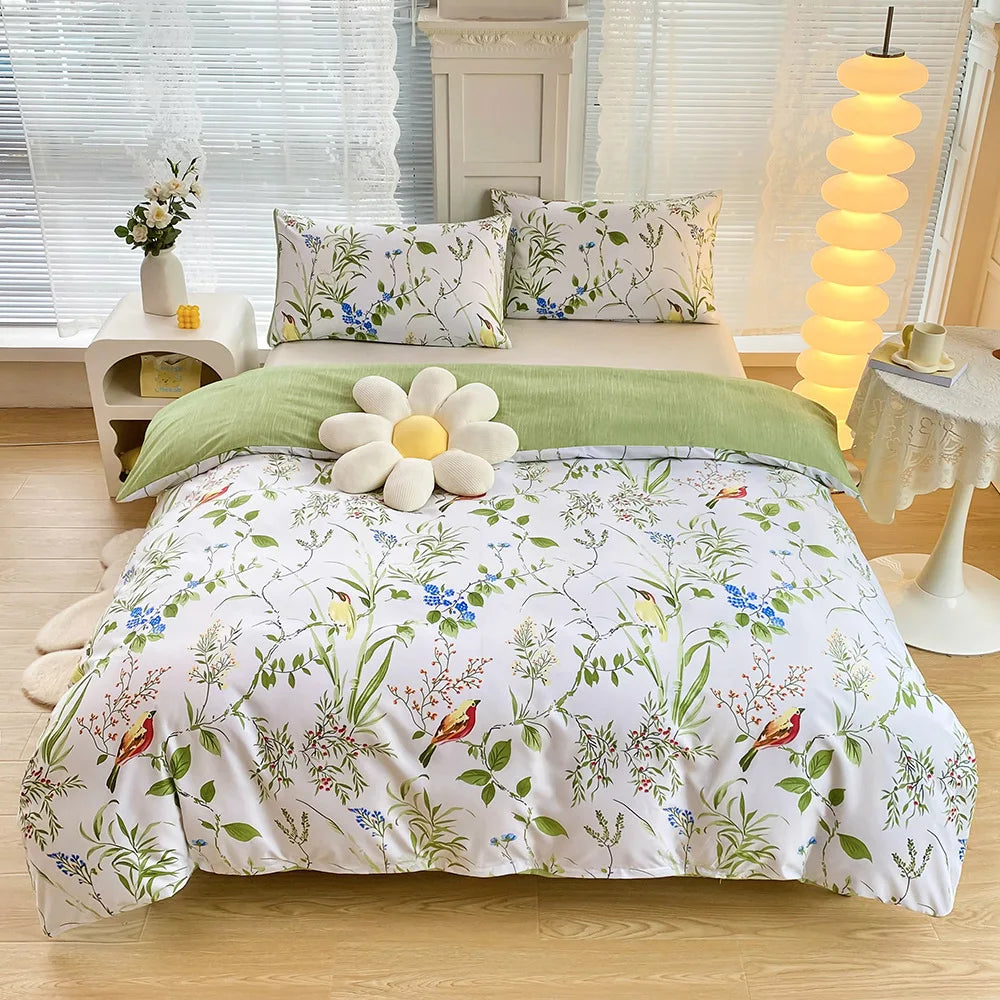 Afralia™ Green Flower Print Bedding Set with 2 Pillowcases - Queen/King Size