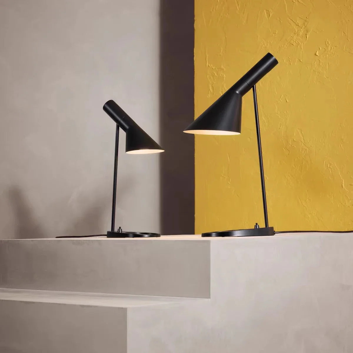 Afralia™ Classic Table Lamp for Home and Office Decor Lighting Fixtures