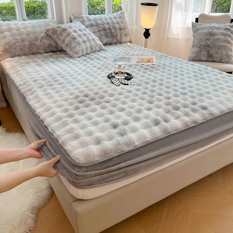 Afralia™ Faux Rabbit Plush Coral Fleece Fitted Sheet for Single Bed in Autumn/Winter