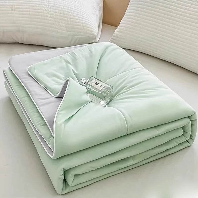 Afralia™ Silky Soft Air Condition Quilted Comforter | Cooling Blanket for Bed | Queen King