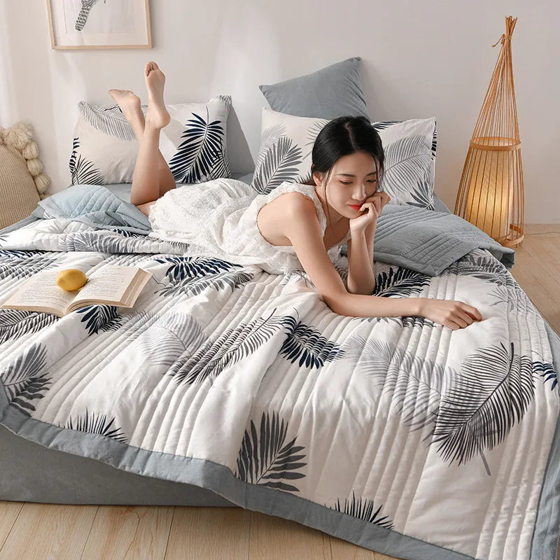 Afralia™ Soft Quilted Bed Blanket for Spring/Summer - Twin/Queen Size Cozy Comforter