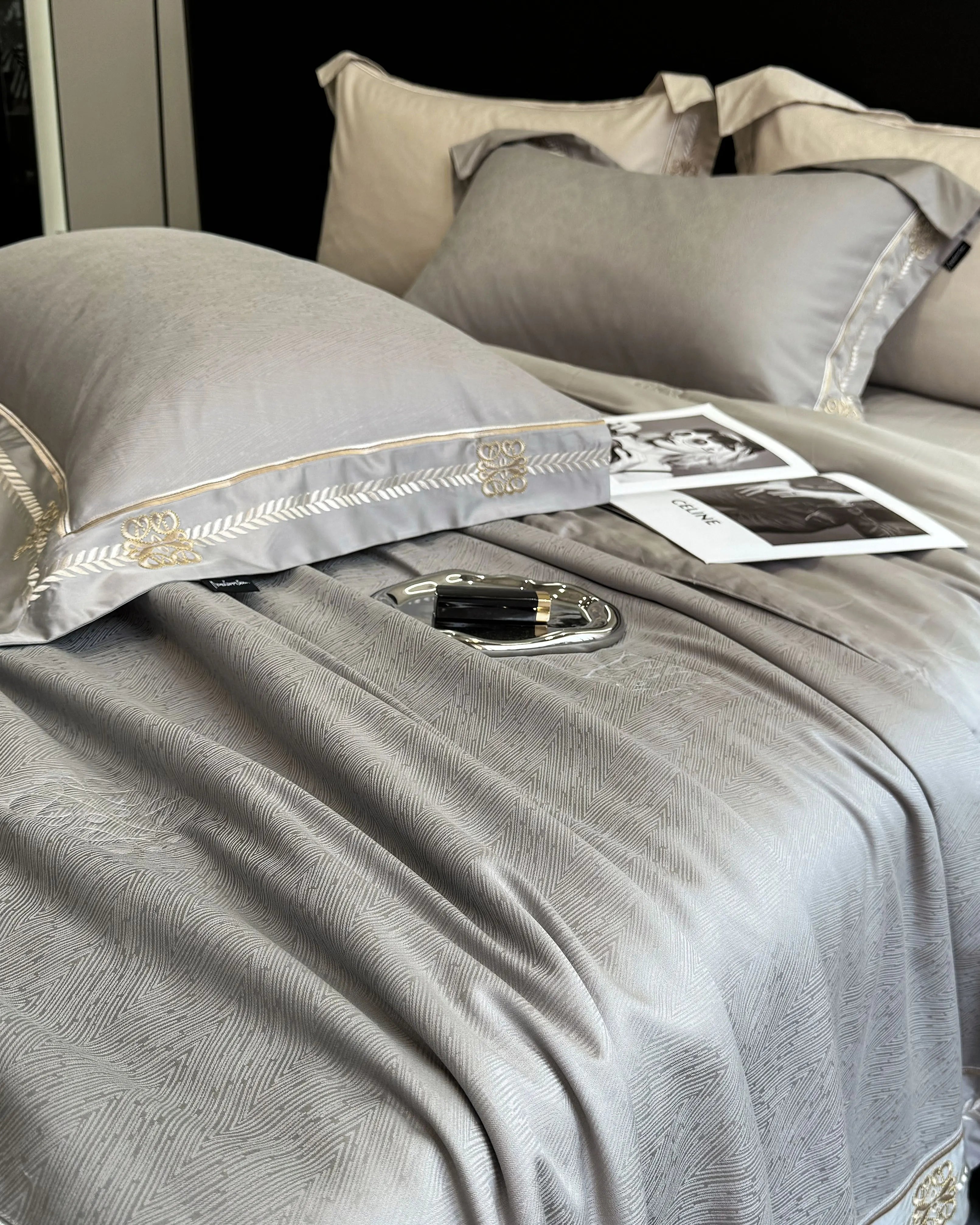 Afralia™ Eucalyptus Fiber Summer Quilt Bedding Set with Cool Feeling, Soft Silky Comforter & Bed Sheet Set