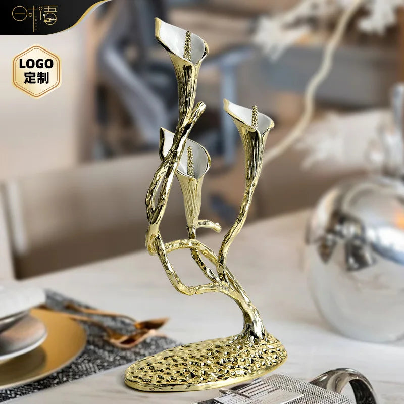 Afralia™ Metal Horseshoe Lotus Candle Holder - Elegant Home Decor