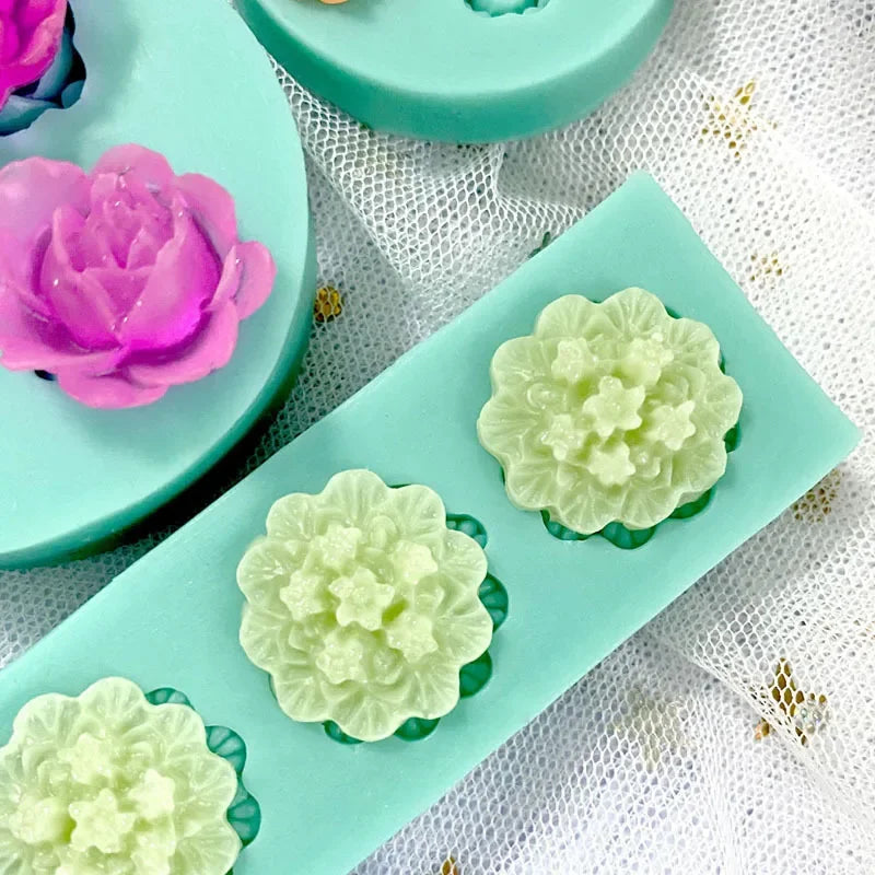 Afralia™ Mini Flower Silicone Mold for Chocolate, Pudding, Cookies - Baking Kitchen Tools