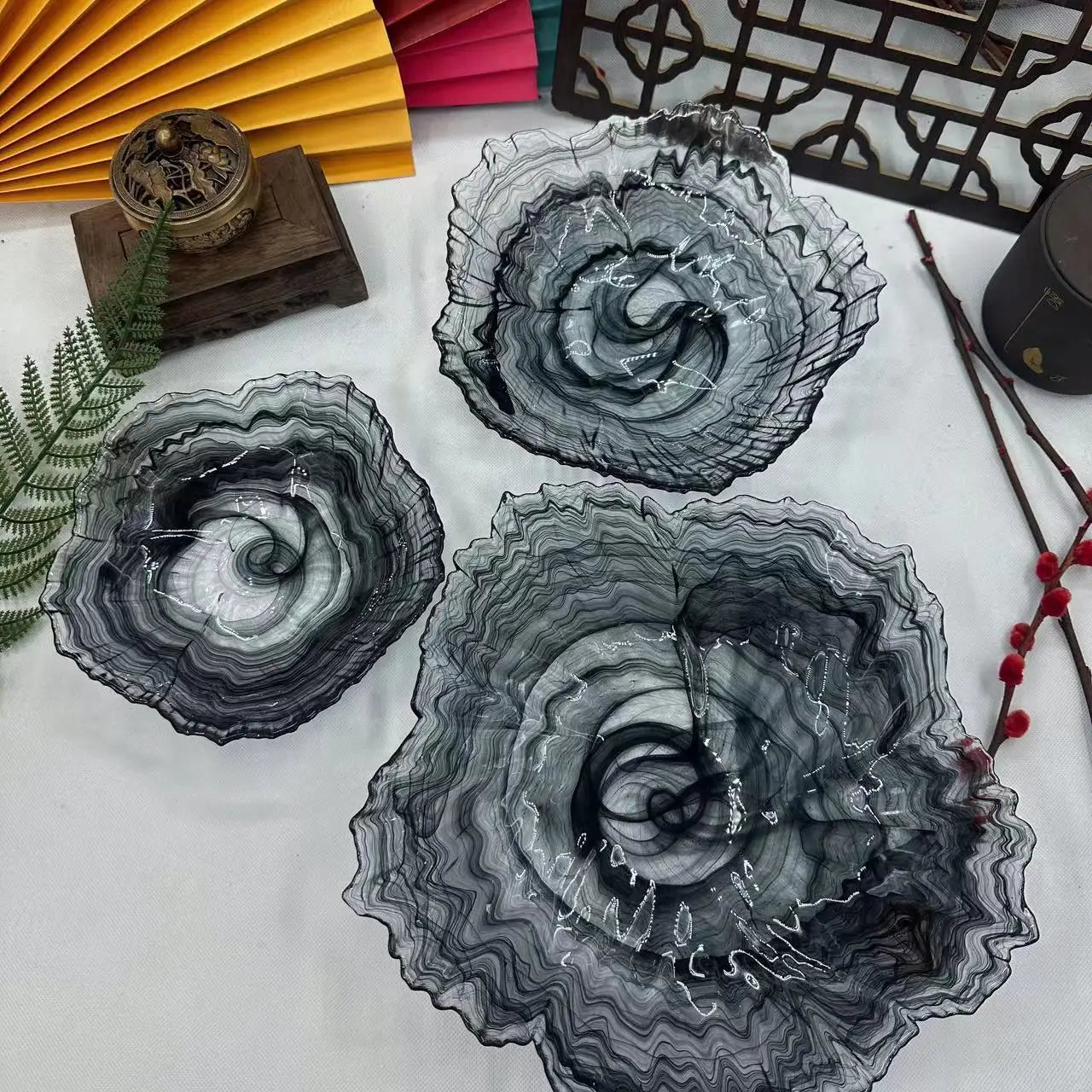Afralia™ Elegant Flower Glass Plate Dinner Pearl Fruit Snack Jewelry Trinket Dish