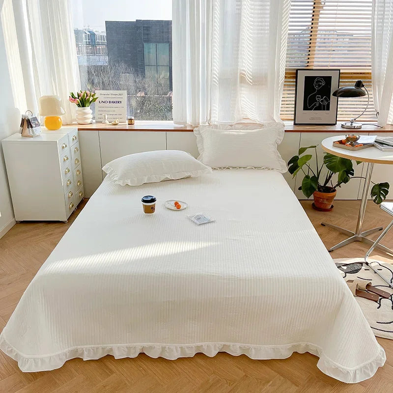 Afralia™ Quilted Cotton Queen Bed Cover Set with Ruffles - Soft & Comfortable Home Bedspread