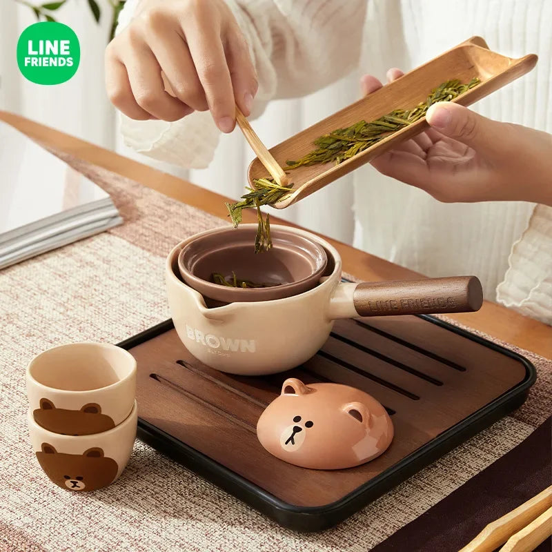 Afralia™ Ceramic Tea Set: Pot, 4 Cups, Portable Kung Fu, Lazy Side Handle, Quick Cup, Bubble Tea Tray