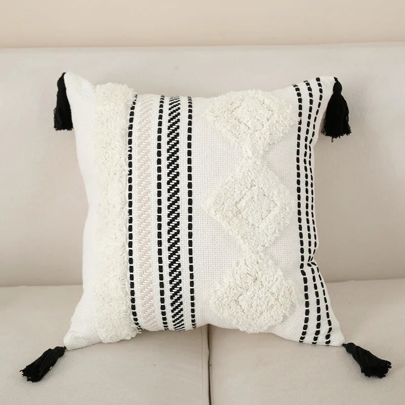 Afralia™ Tufted Diamond Lattice Tassel Pillowcase - Black & White Boho Style