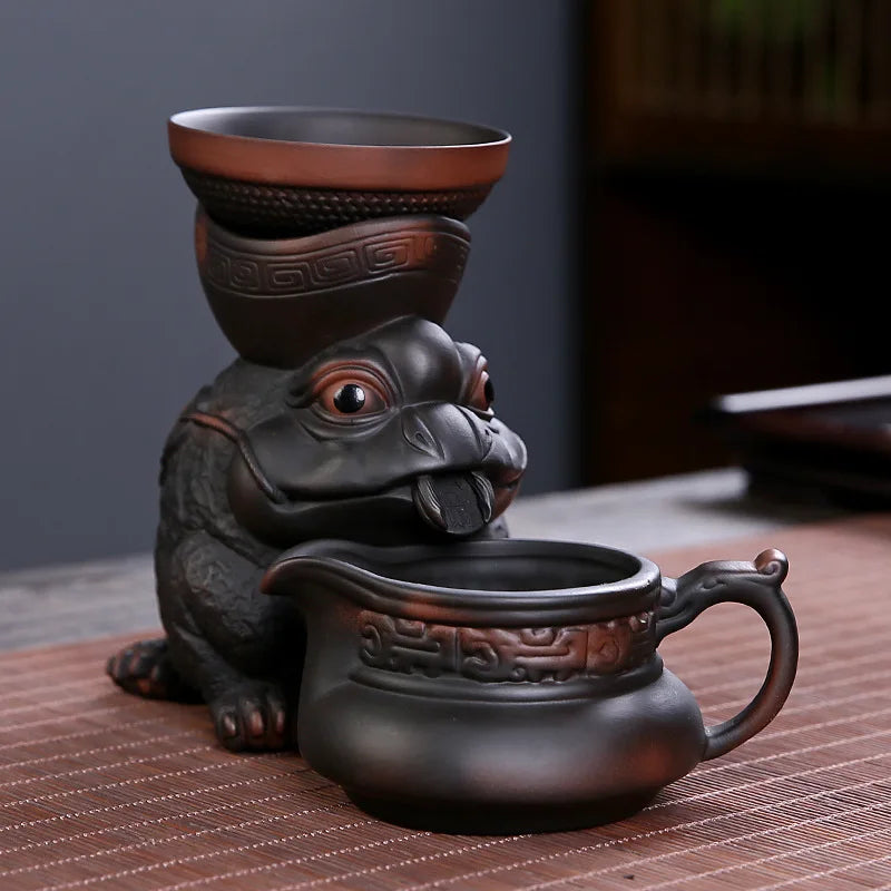 Afralia™ Dragon Tea Leaf Funnel Filter for Kung Fu Tea, Ceramic Table Decor