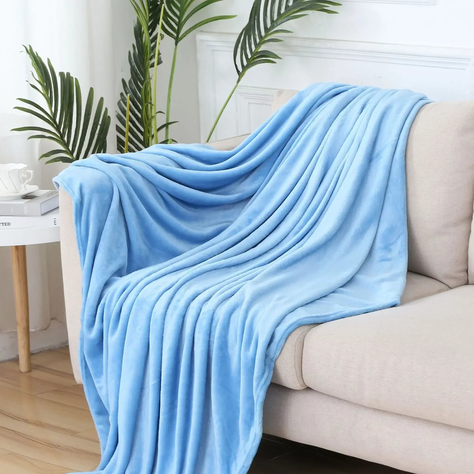 Afralia™ Cozy Flannel Warm Blanket: Soft Plush Coral Fleece Bed Cover & Shawl