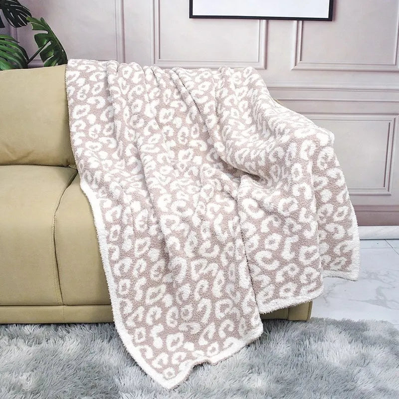 Afralia™ Cozy Flannel Velvet Blanket - Warm Winter Sofa Cover for Home & Office