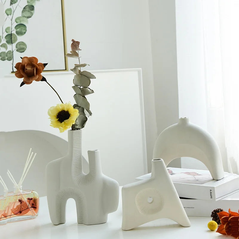 Afralia™ Rockery Hollow Coral Abstract Ceramic Vase for Flower Arrangement and Décor