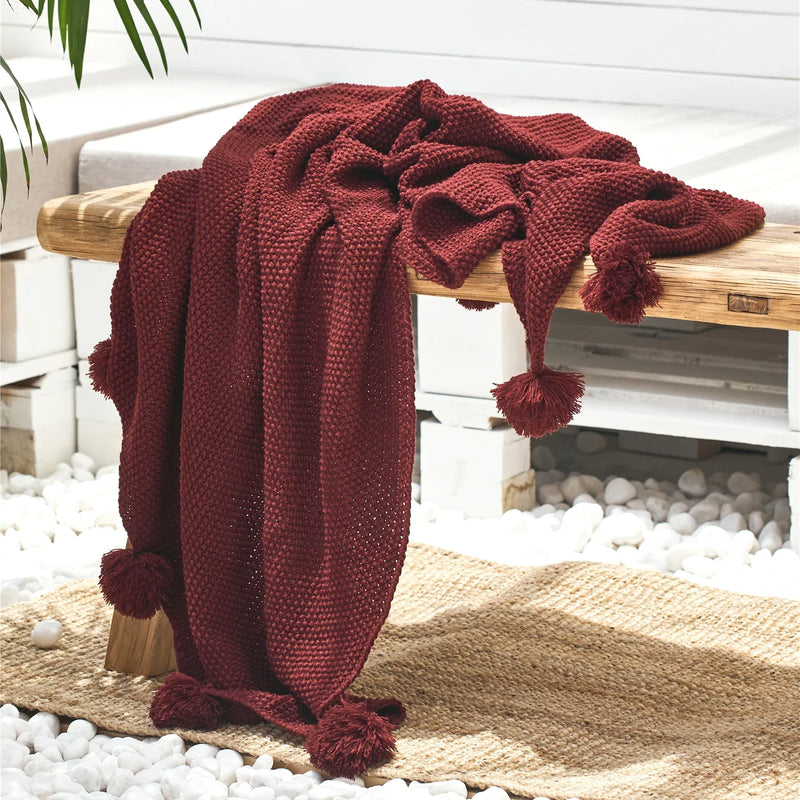 Afralia™ Osmanthus Needle Throw Blanket with Pompoms - Wine Pink