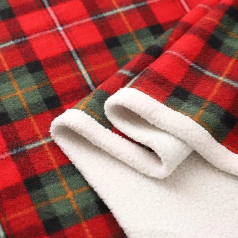 Afralia™ Cozy Coral Fleece Plaid Blanket - Soft & Warm Flannel Bedspread