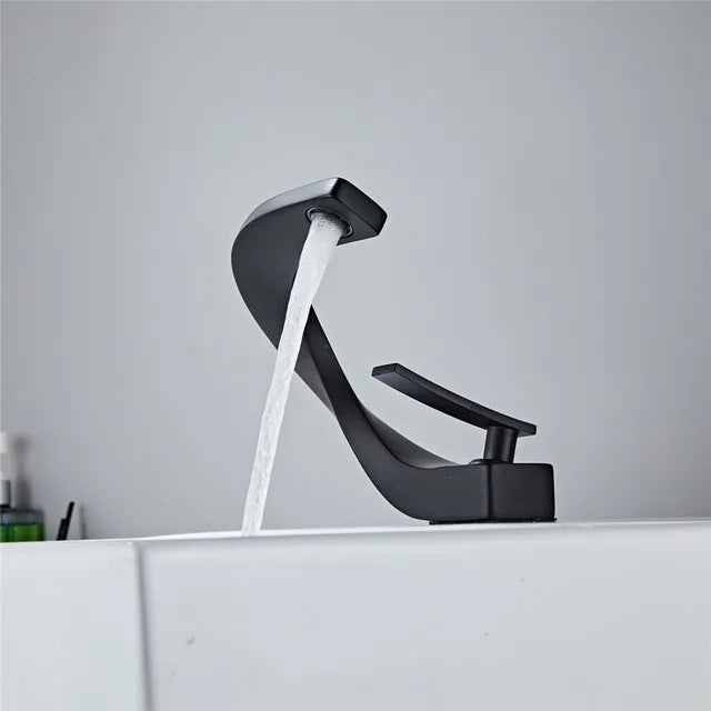 48273130684720|48273131012400|48273131045168|48273131110704