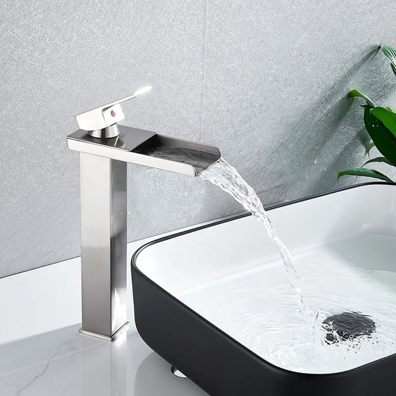 48292245438768|48292246159664