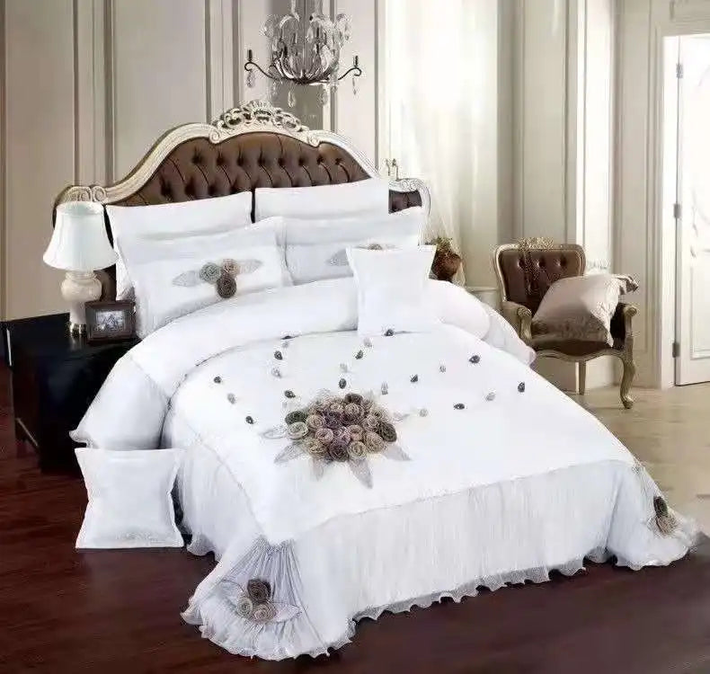 Afralia™ Jacquard Rose Lace Bedding Set, Luxurious European Style, Red & Champagne