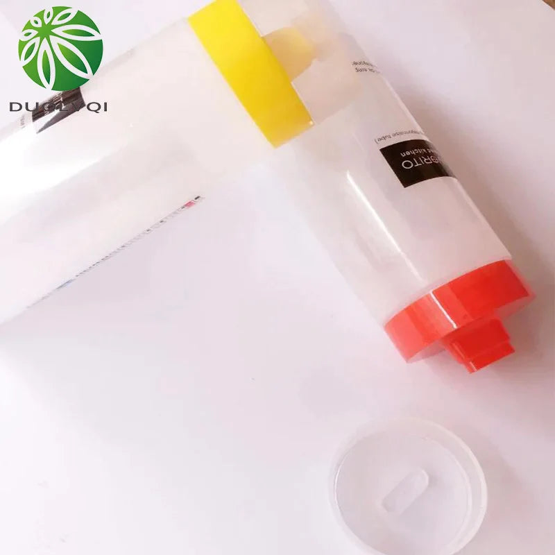 Afralia™ Silicone Squeeze Bottle 4 Holes Cake Decoration Tools for Kitchen