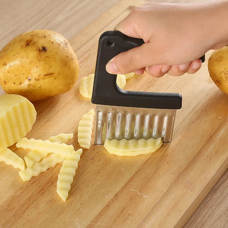Afralia™ Stainless Steel Wavy Cutter Knife for Potato Chips Vegetable Fruit Cooking Tool