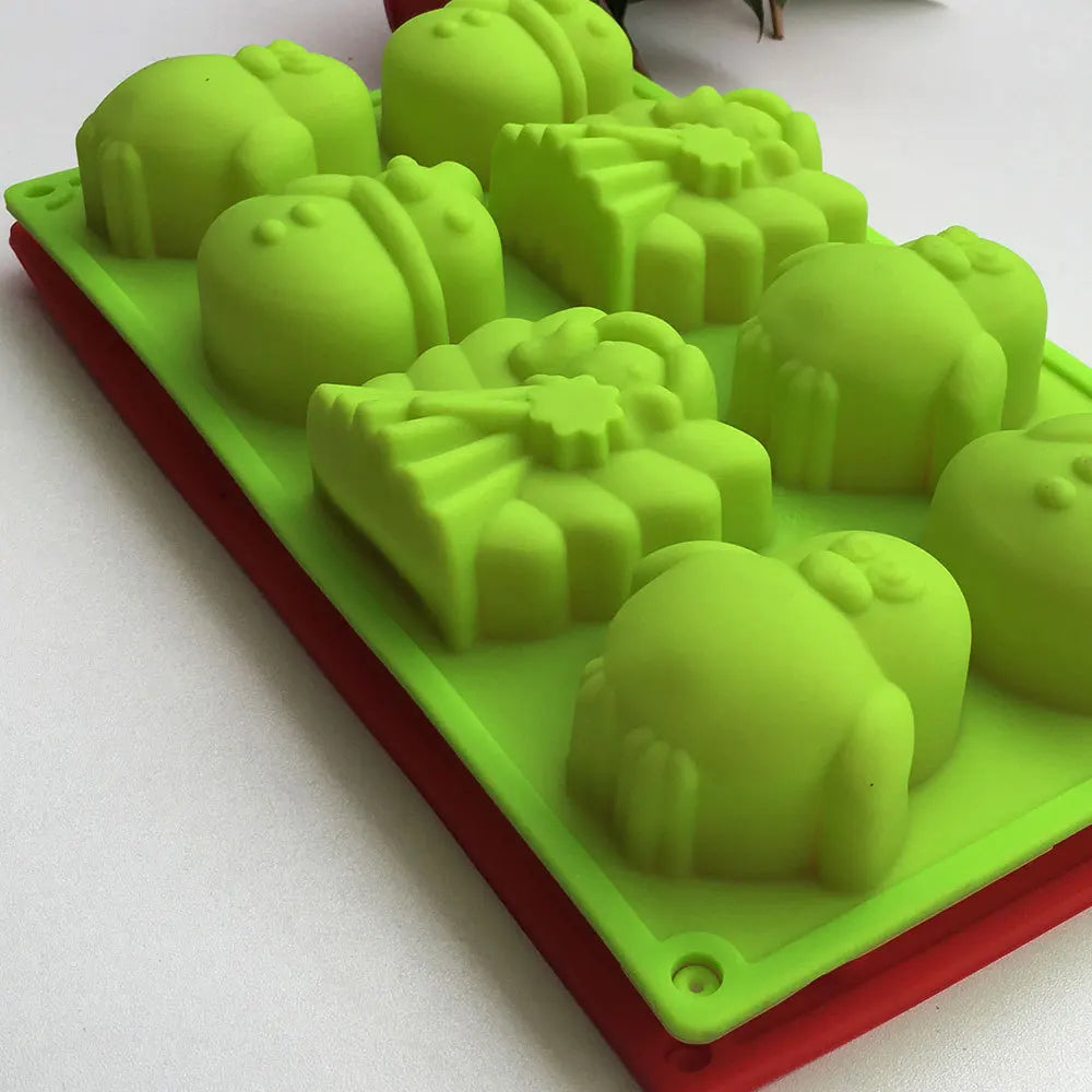 Afralia™ Snowman Penguin Silicone Cake Mould for Creative Birthday Cakes