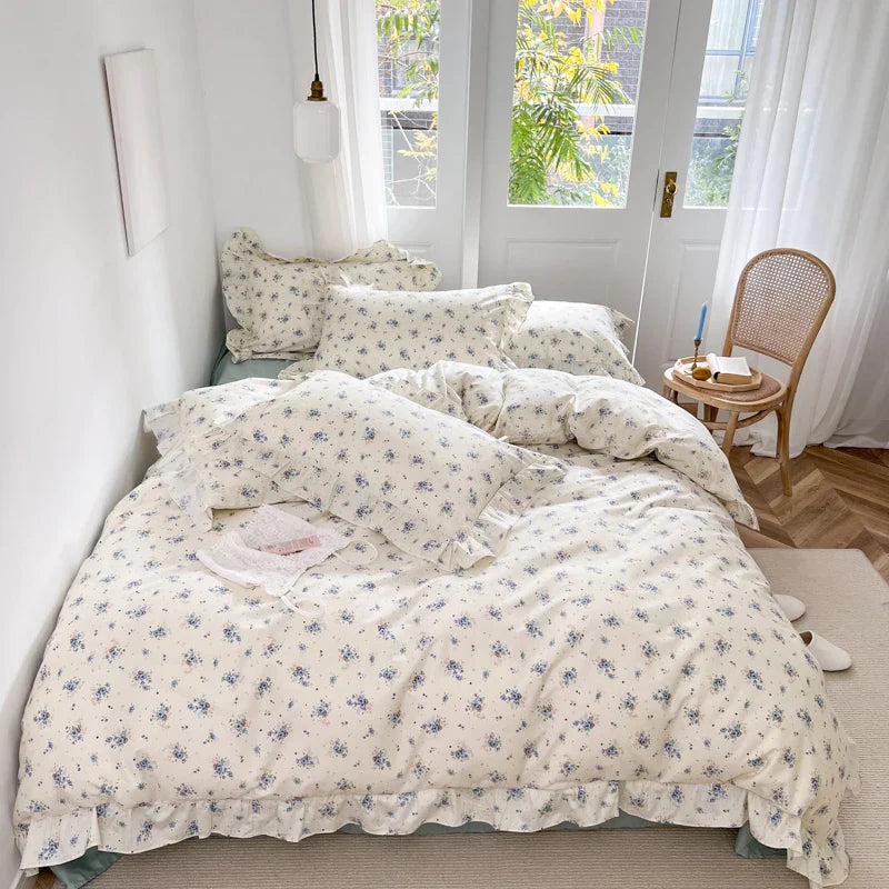 Afralia™ Gardenia Print Princess Bedding Set with Ruffles and Pillowcases