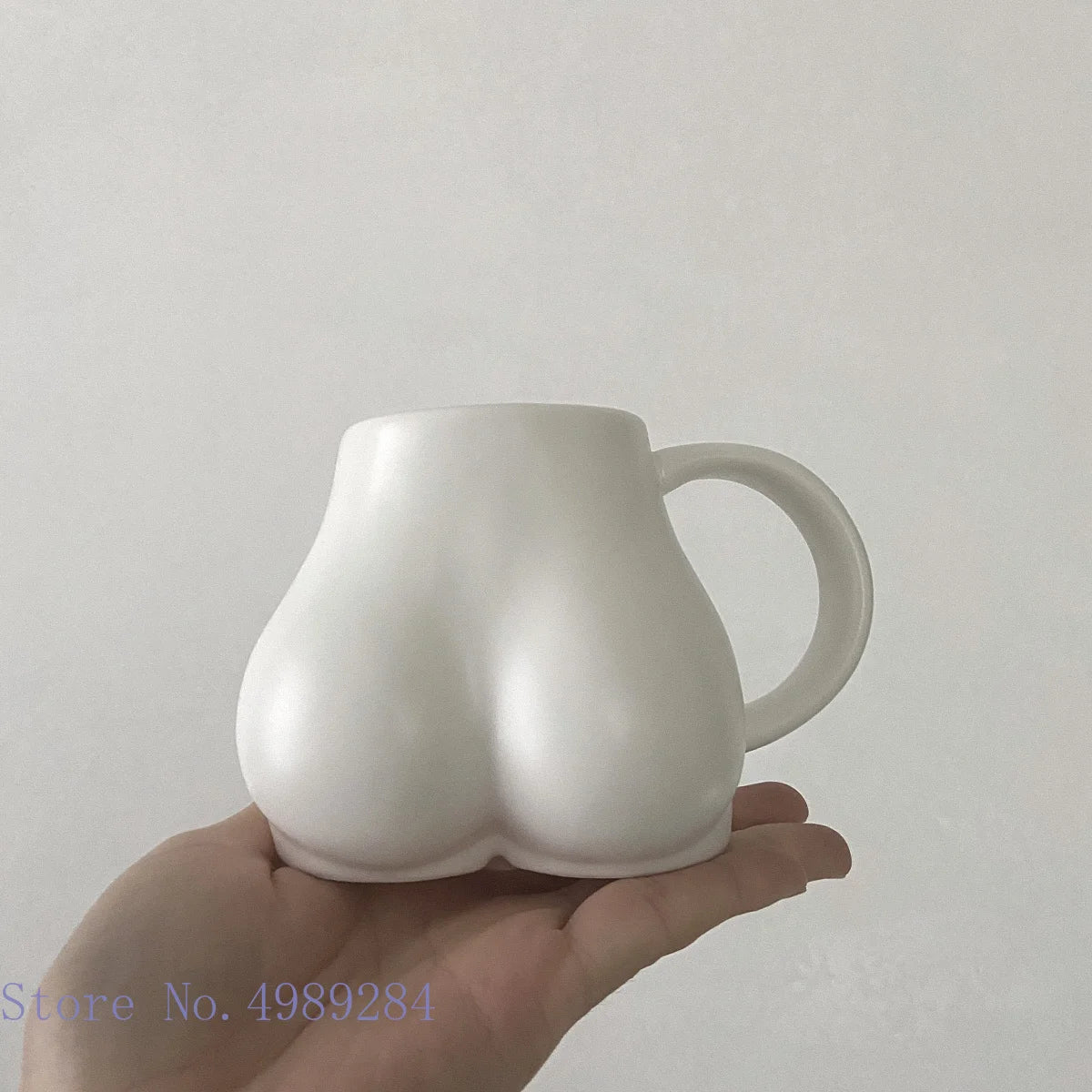 Afralia™ Lovely Butt Shape Ceramic Coffee Cup Storage Decoration