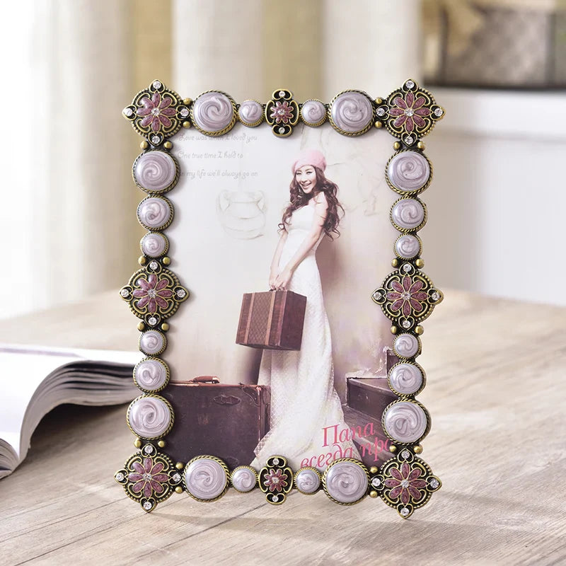 Afralia™ Retro Metal Gem Photo Frame: Handmade Wedding Desktop Decor for Picture Display