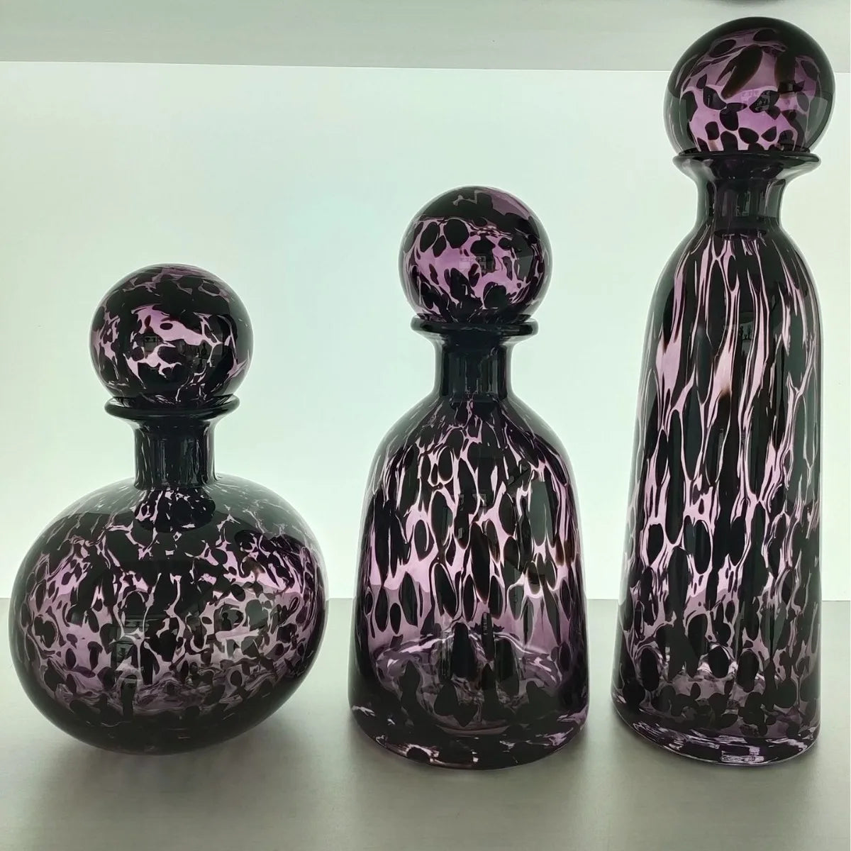 Afralia™ Leopard Print Glass Vase with Lid, Colorful Terrarium Home Decoration