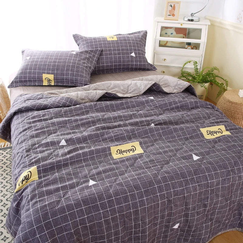 Afralia™ Daisy Print Quilted Summer Quilt Set in Soft Breathable Fabric
