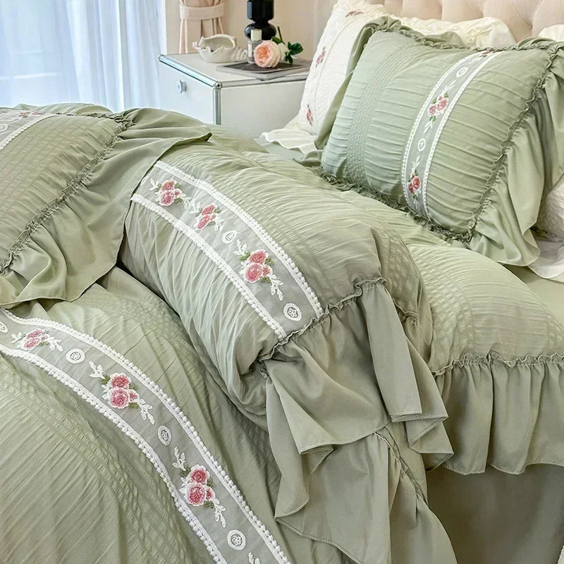 Afralia™ Romantic Lace Bubble Gauze Queen Bedding Set - Elegant Princess Style emb. Duvet Cover Set