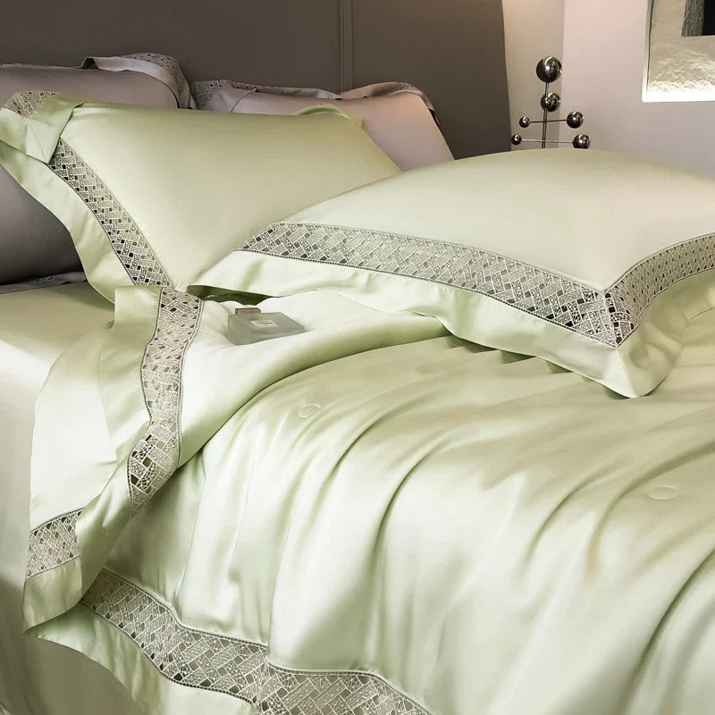 Afralia™ Eucalyptus Fiber Summer Quilt Bedding Set with Wide Edge & Silky Cool Feel