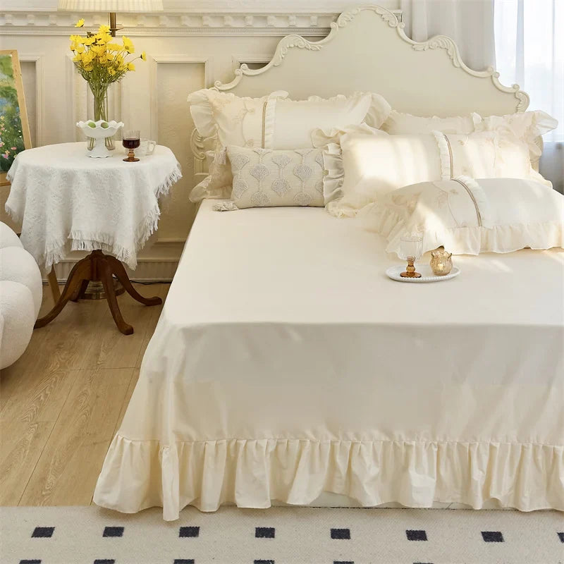 Afralia™ Elegant Heart Embroidery Lace Princess Wedding Bedding Set