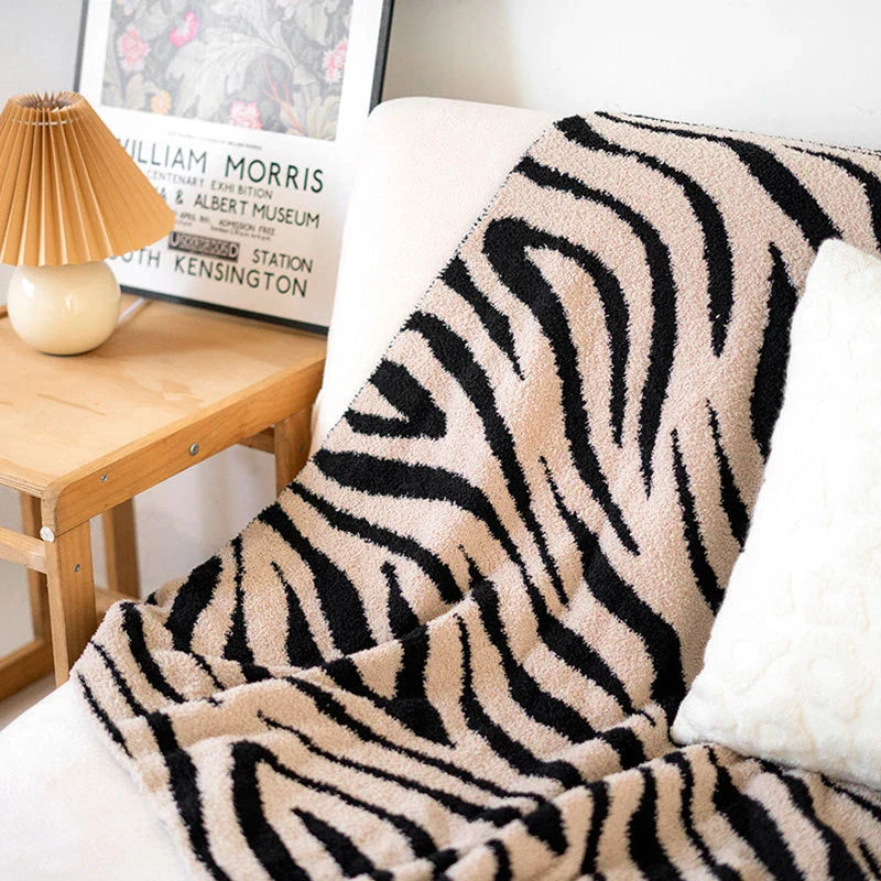 Afralia™ Zebra Stripes Warm Sofa Blanket Autumn Winter Comfort Shawl Bed Tail Blanket