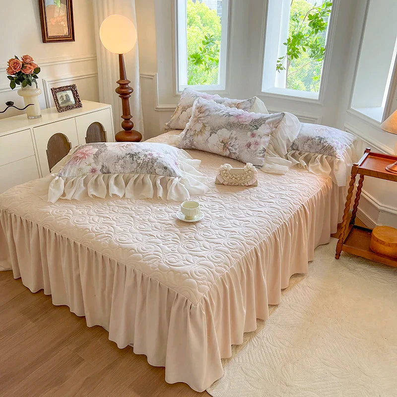Afralia™ French Vintage Lace Princess Bedding Set with Floral Print Quilt Cover