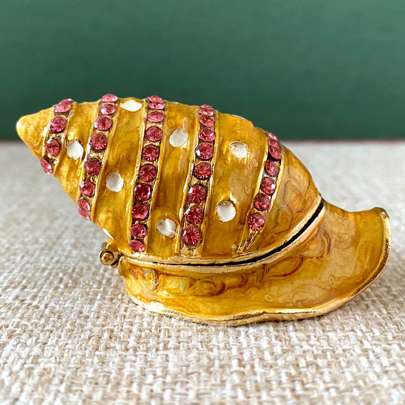 Afralia™ Jeweled Conch Trinket Box: Enamel Shell Jewelry Holder & Home Decor