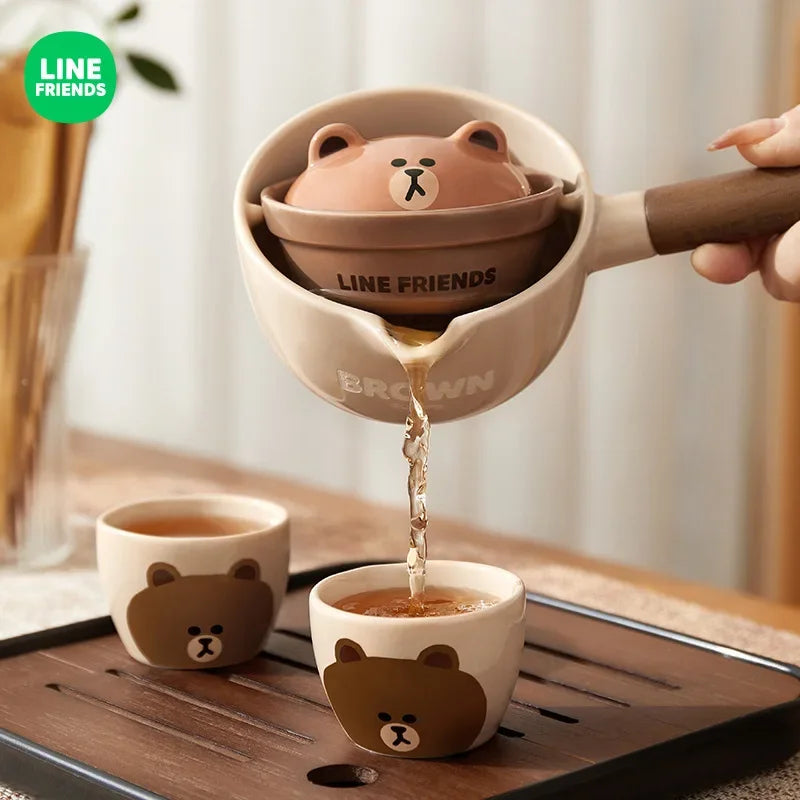 Afralia™ Ceramic Tea Set: Pot, 4 Cups, Portable Kung Fu, Lazy Side Handle, Quick Cup, Bubble Tea Tray